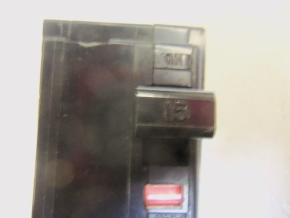SQUARE D QOB215 CIRCUIT BREAKER *USED*