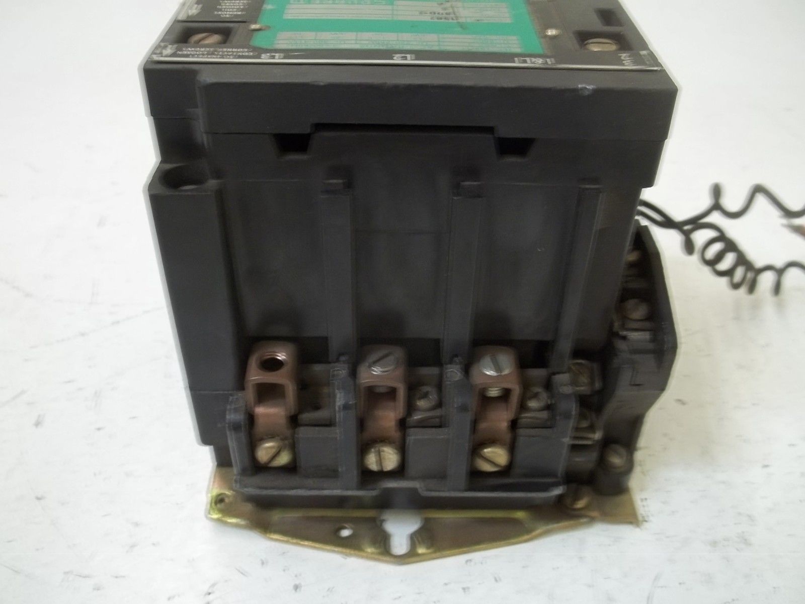SQUARE D 1502-SD0-2 SER.A CONTACTOR UNMP