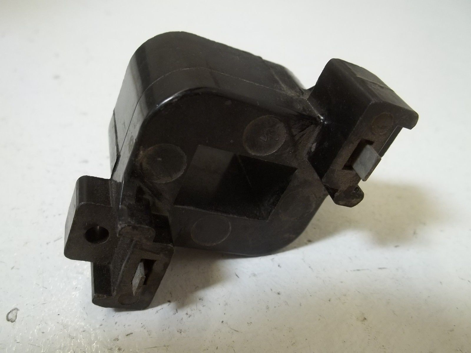 SQUARE D 31012-400-61 COIL 480V UNMP