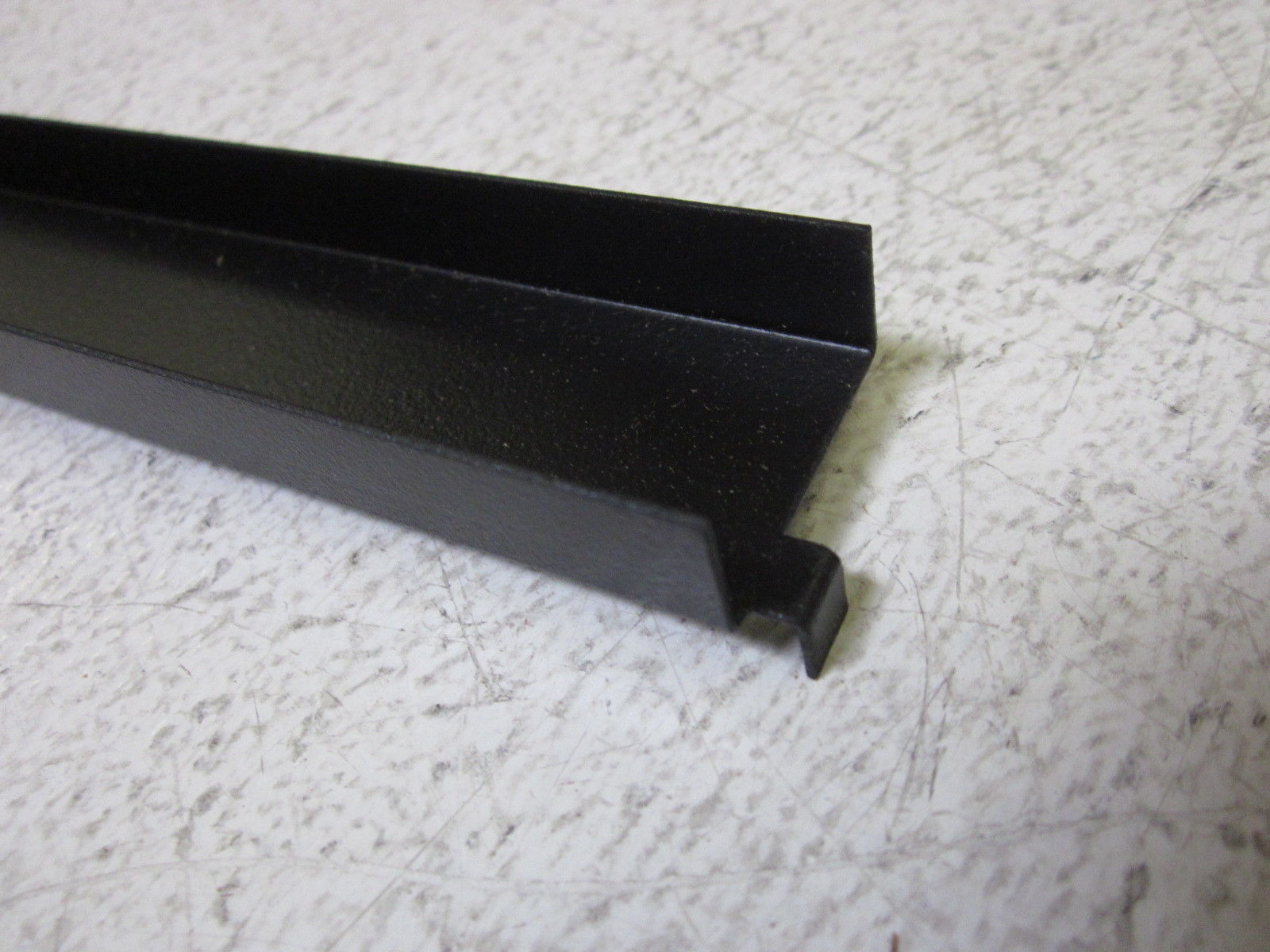 SQUARE D 8034-CBP-107 8 FUNCTION I/O SLOT COVER PLATE NSMP