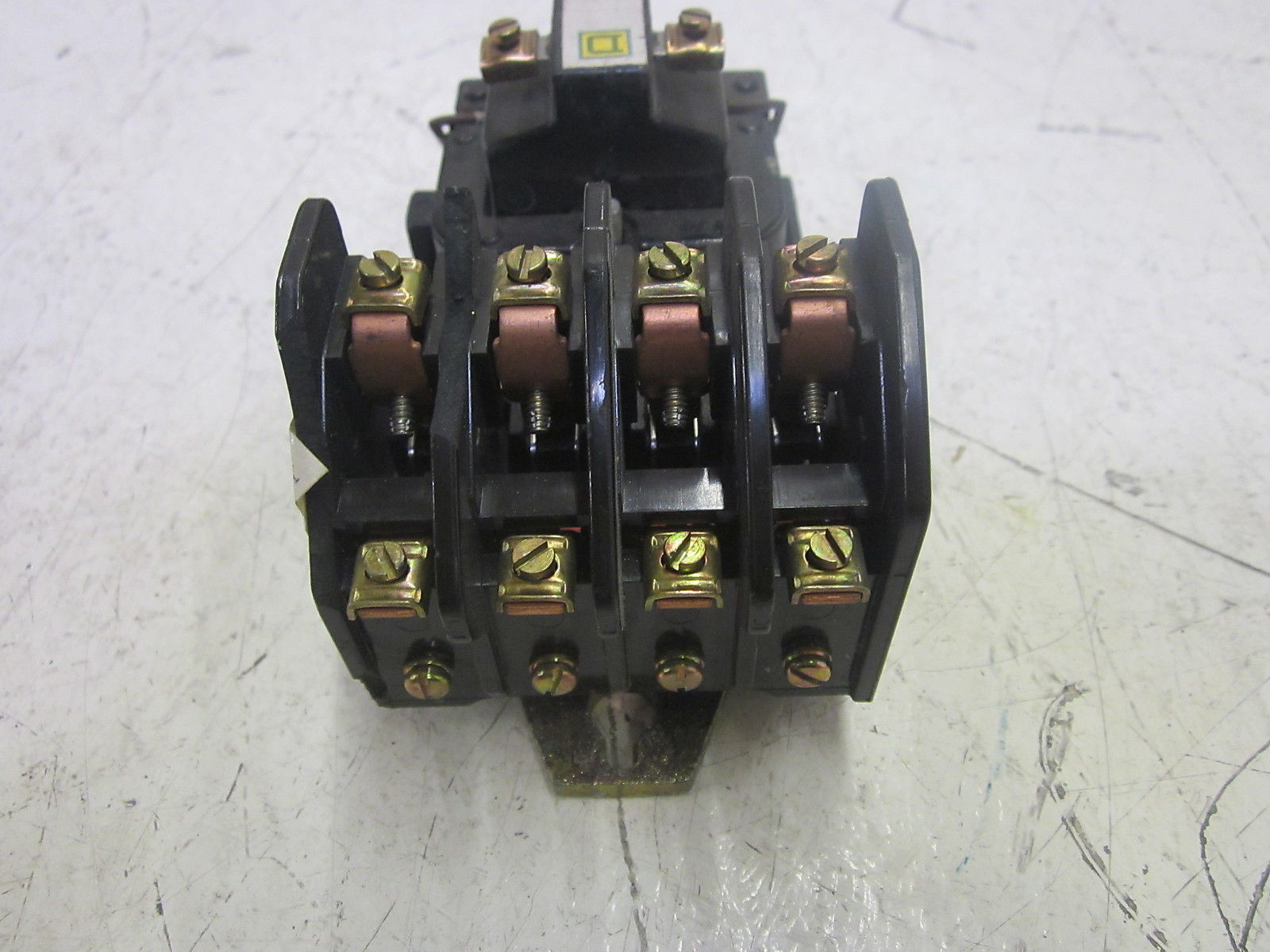 SQUARE D 8501-H040 SER.D CONTACTOR 120V UNMP