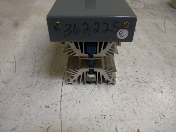 SQUARE D 8660-PK-22 POWER POLE *USED*