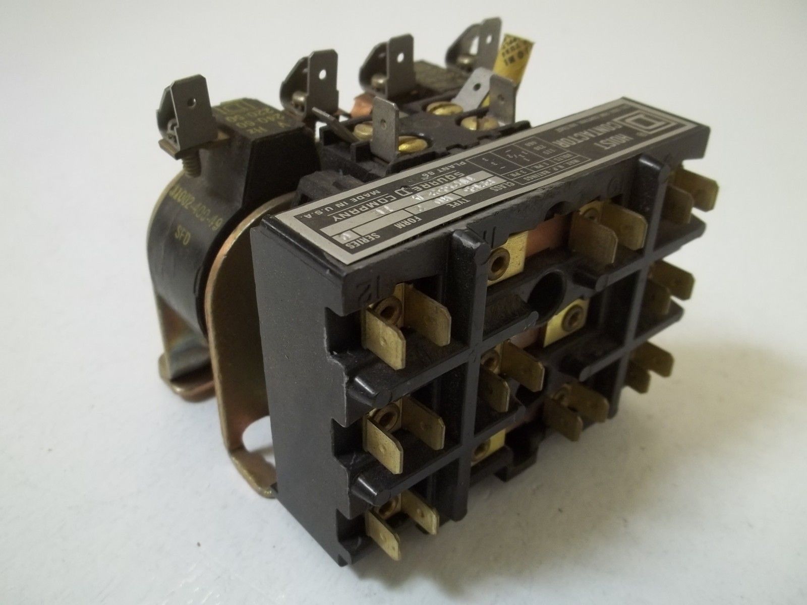 SQUARE D 8965-R02 UNMP