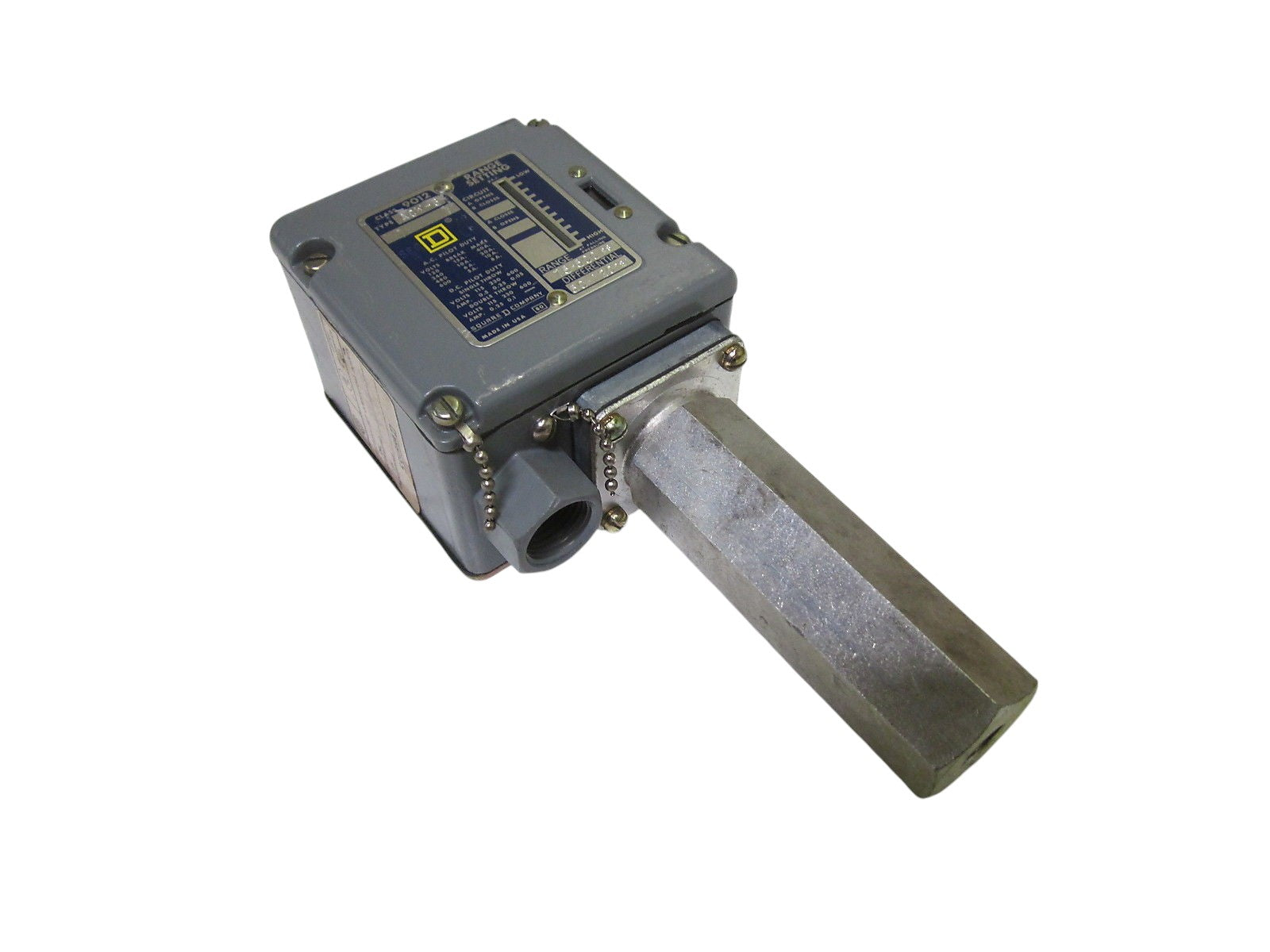 SQUARE D 9012-AWC-6 PRESSURE SWITCH (AS PICTURED) UNMP