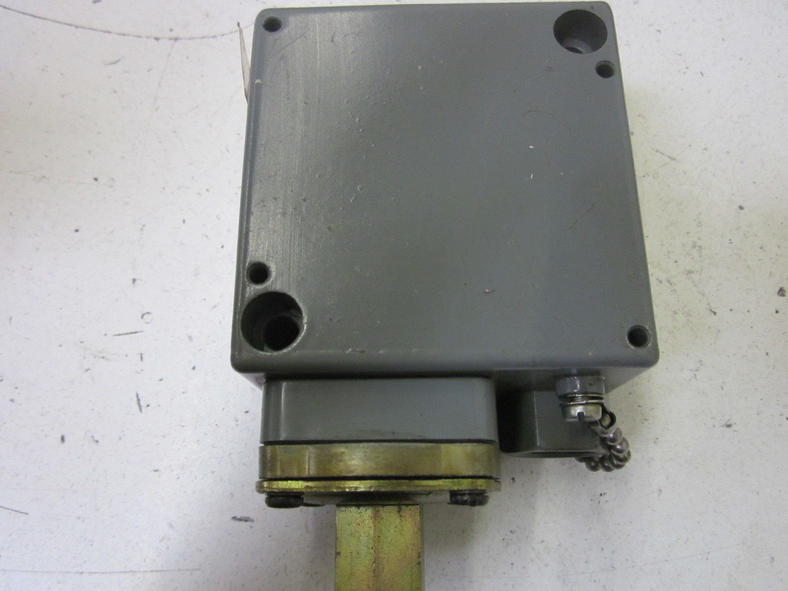 SQUARE D 9012-GAW2 SER.B UNMP