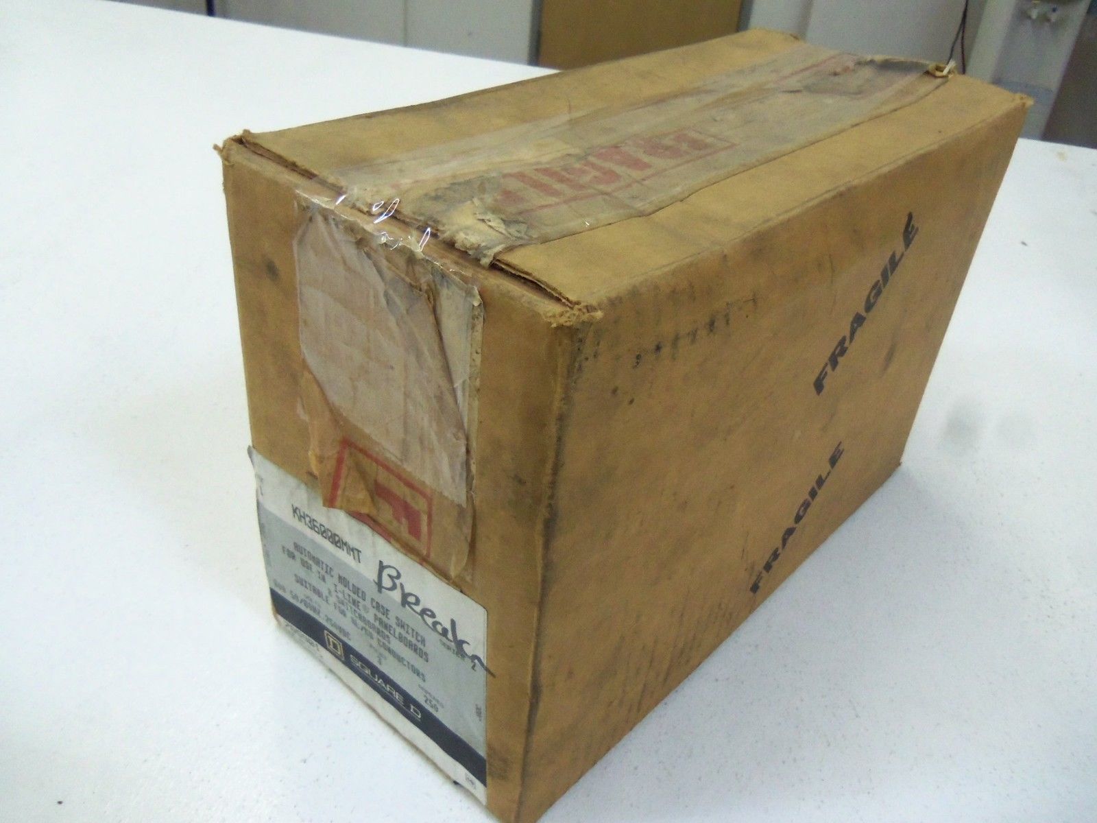 SQUARE D CIRCUIT BREAKER KH36000MMT NSMP