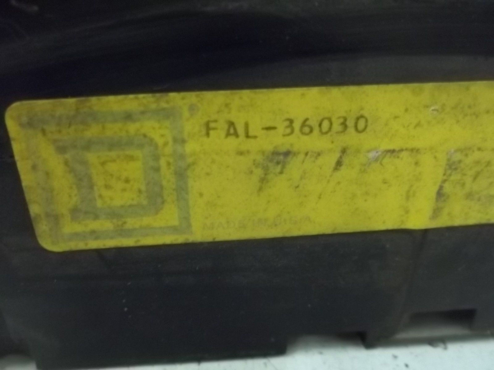 SQUARE  D FAL-36030 CIRCUIT BREAKER UNMP
