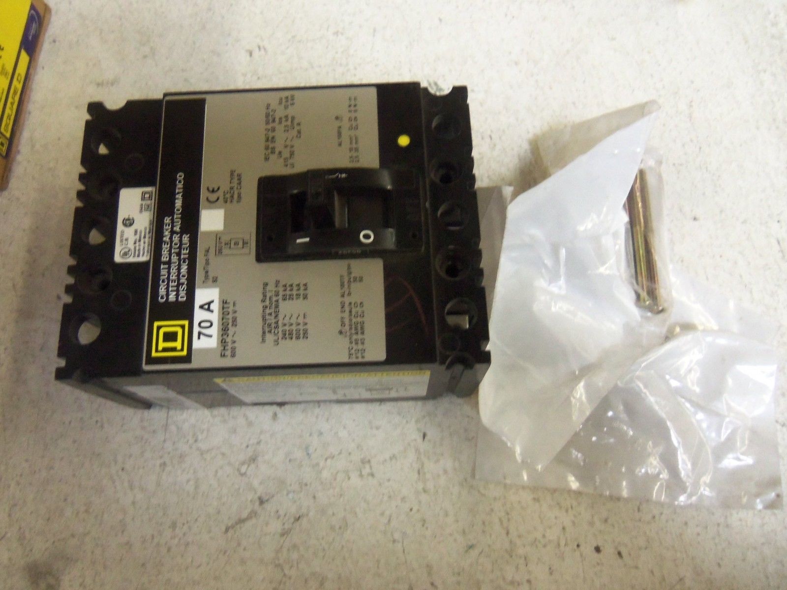 SQUARE D FHP36070TF CIRCUIT BREAKER NSMP