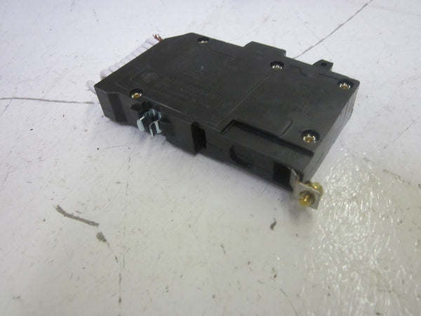 SQUARE D Q0B115GF1 CIRCUIT BREAKER 15A 1POLE 120V NSMP