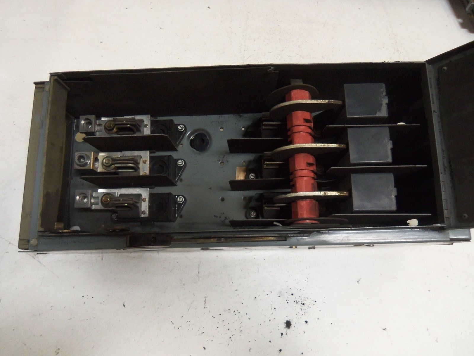 SQUARE D QMB-364 SWITCH UNMP