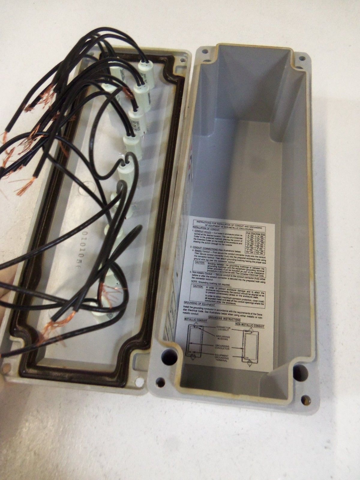 STAHLIN ENCLOSURES CF1144 UNMP