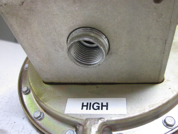 SOR 107AL-N1Z-P1-F0A-0-12 PRESSURE SWITCH *USED*