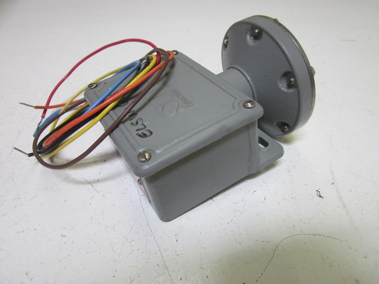 SOR 12NN-KK4-N4-C2A-TT PRESSURE SWITCH 200PSI UNMP