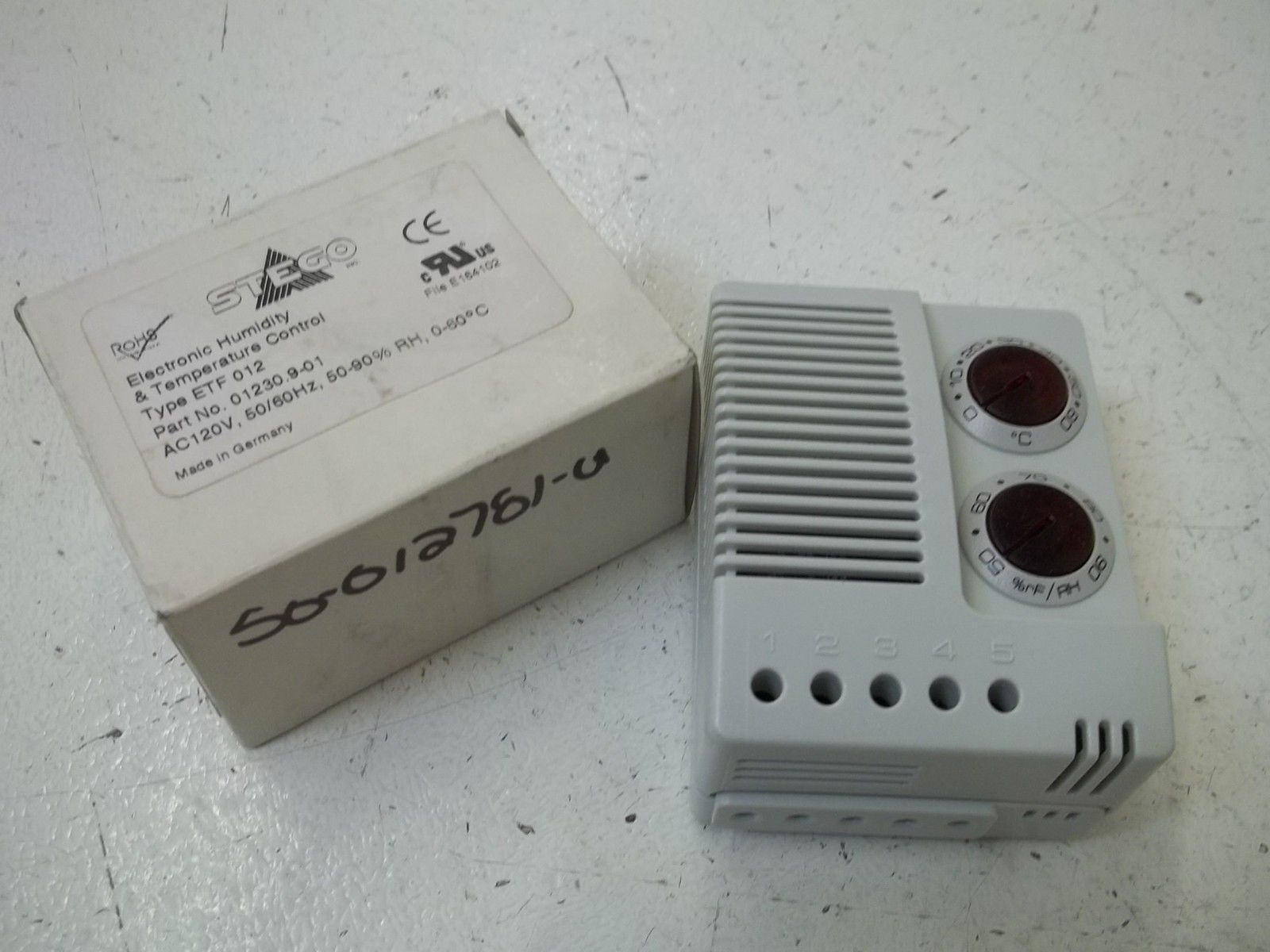 STEGO 01230.9-01 TYPE ETF 012 ELECTRONIC HUMIDITY & TEMP. CONTROLNSMP