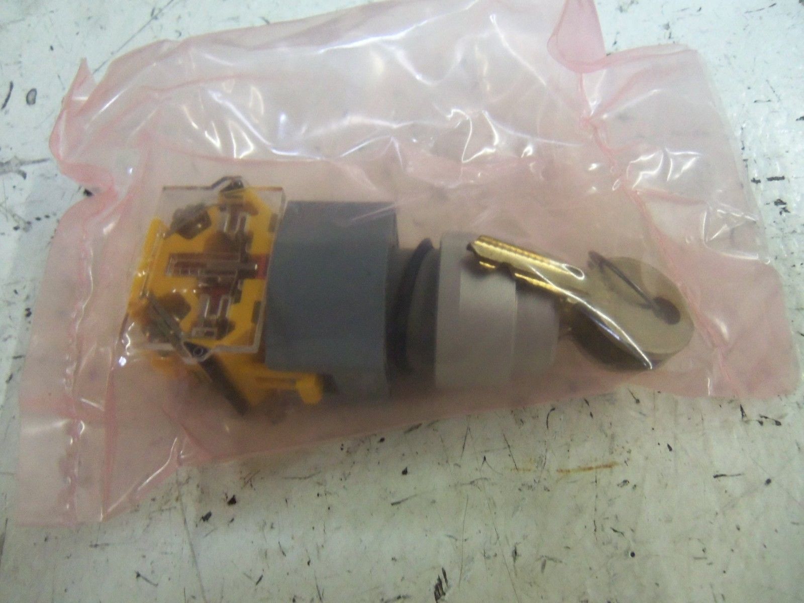 STI 43307-0010 KEY SWITCH KIT NSMP