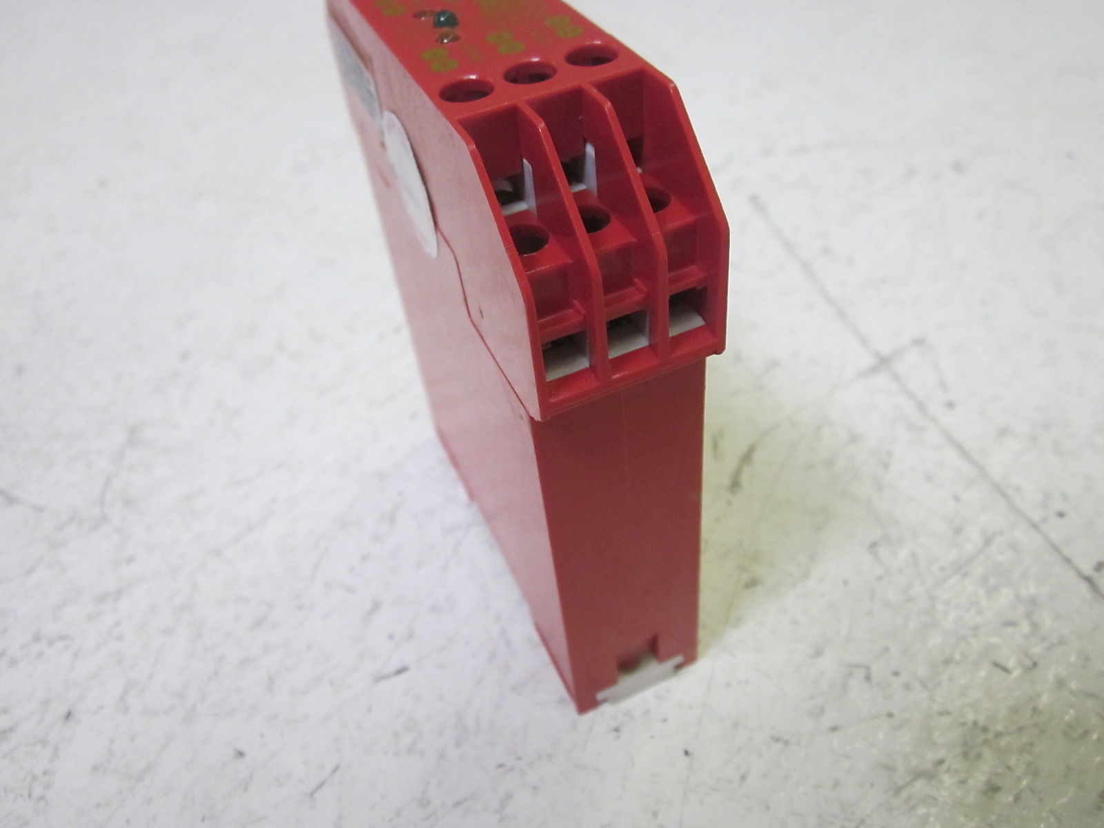 STI 44520-0010 SAFETY INTERLOCK SWITCH 24VAC UNMP