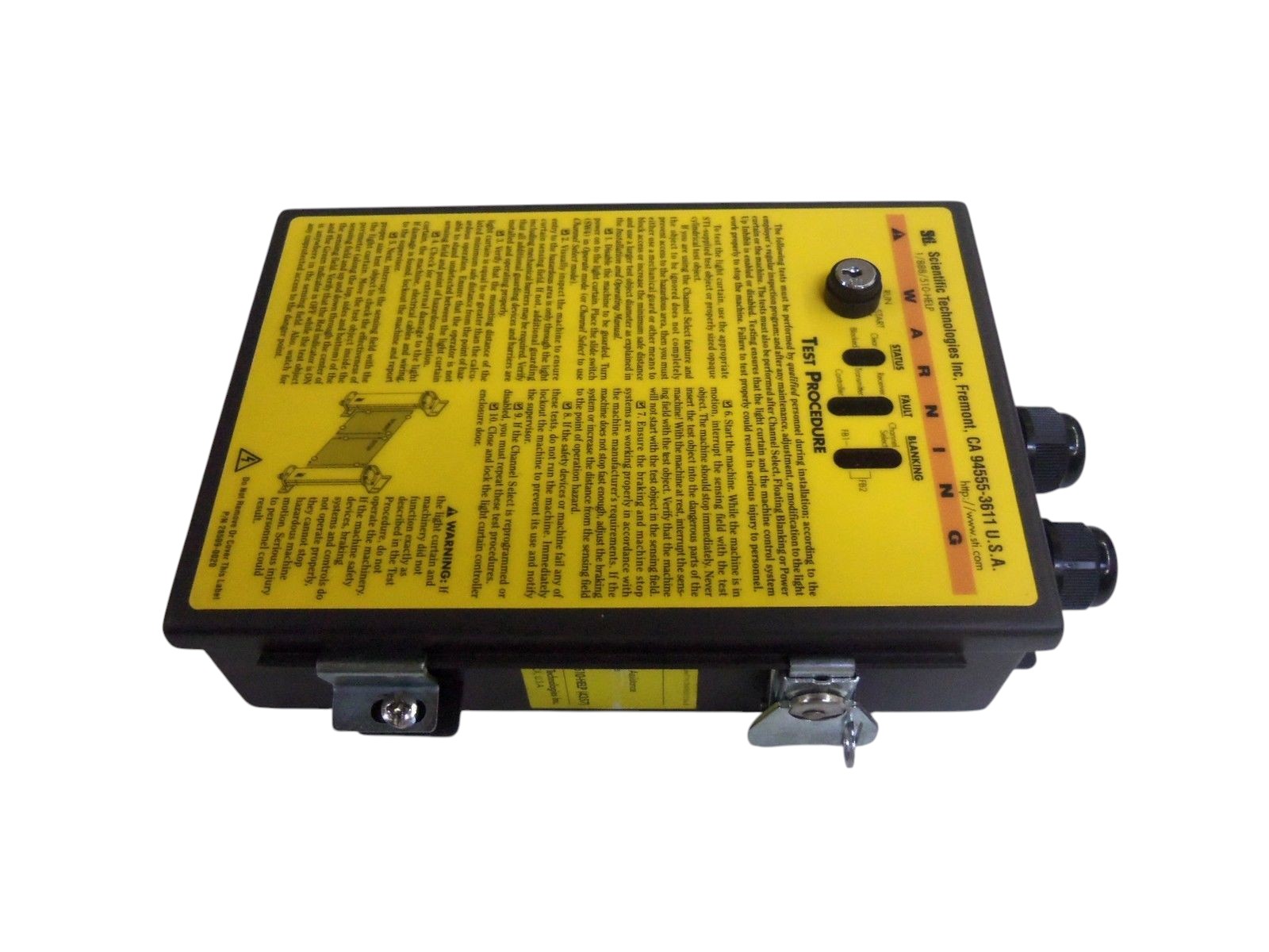 STI LCCK-FB-AC1-U LIGHT CURTAIN CONTROL BOX UNMP
