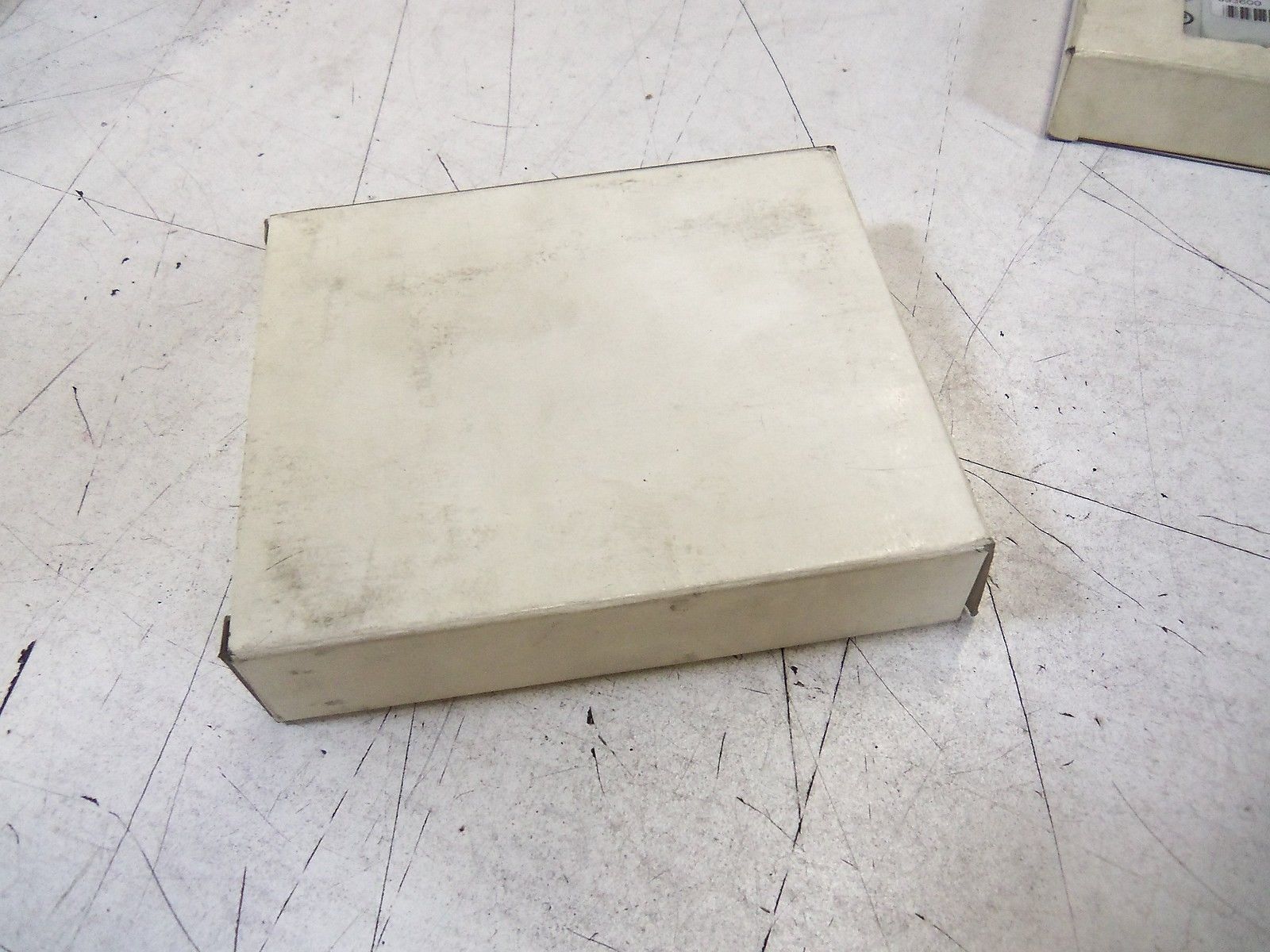STI SAFTEY RELAY SR103AMO2 *NEW IN BOX*