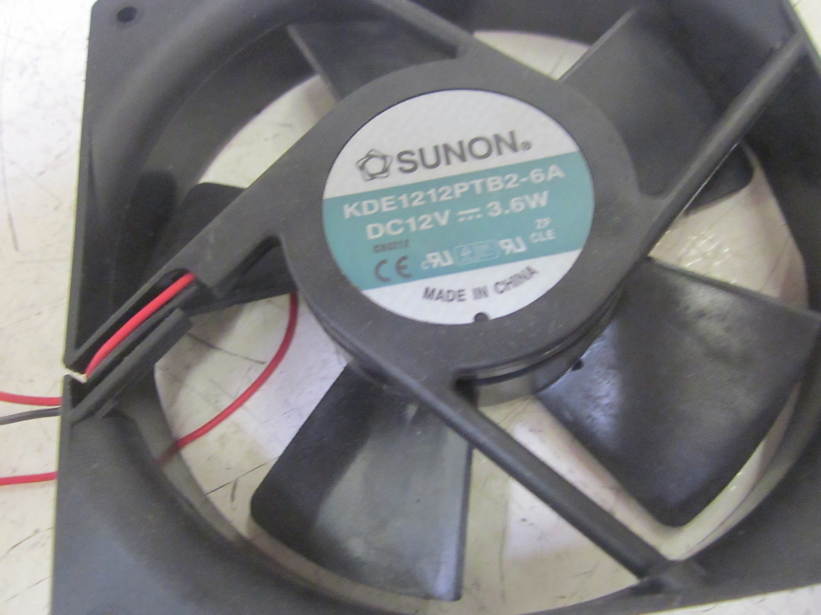 SUNON KDE121PTB2-6A FAN 24VDC  UNMP