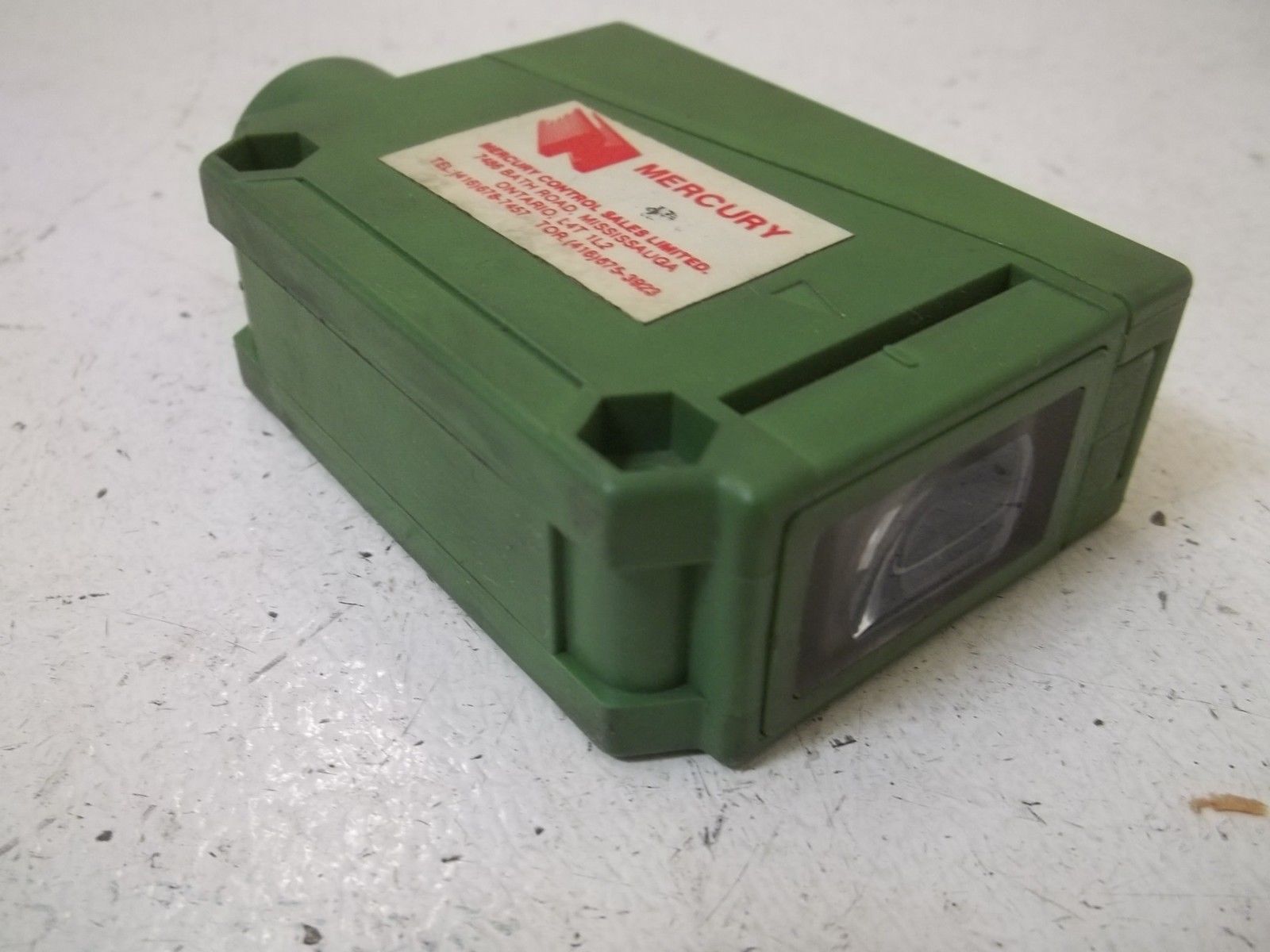 SUNX VF-M10P-8F BEAM SENSOR UNMP