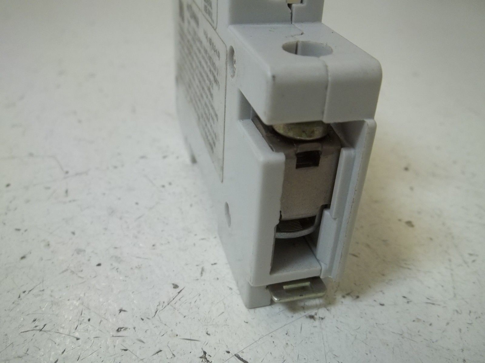 SURSUM V-EA51-G0,75A CIRCUIT BREAKER NSNP