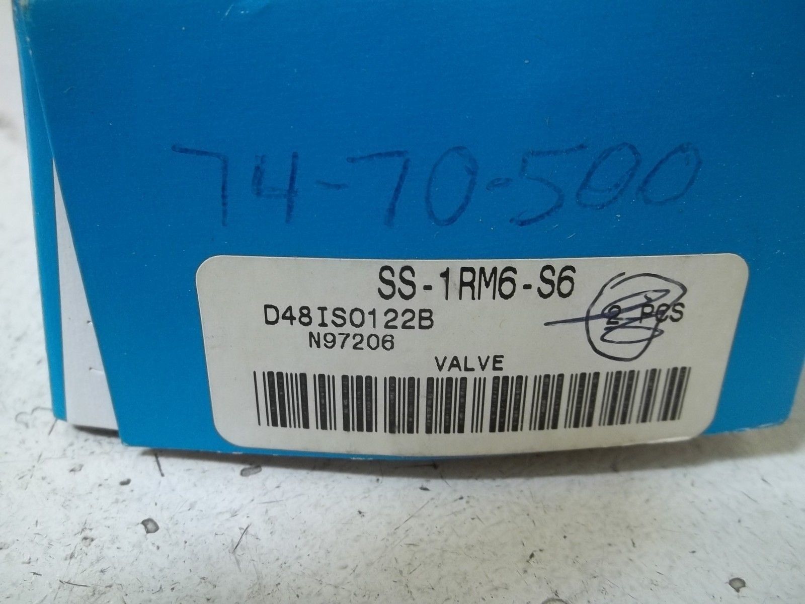SWAGELOK SS-1RM6-S6 VALVE NSMP