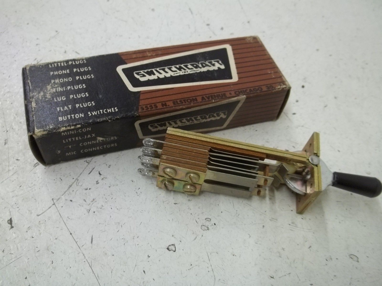 SWITCH CRAFT 60012L TELEVER SWITCH NSMP