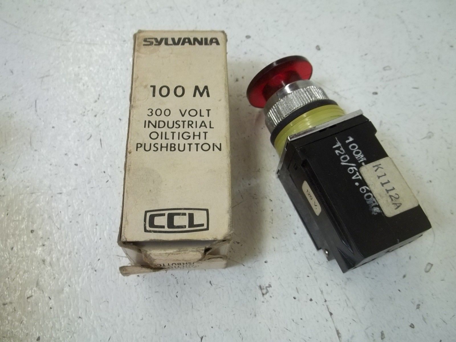 SYLVANIA 100MK1112 300V UNMP