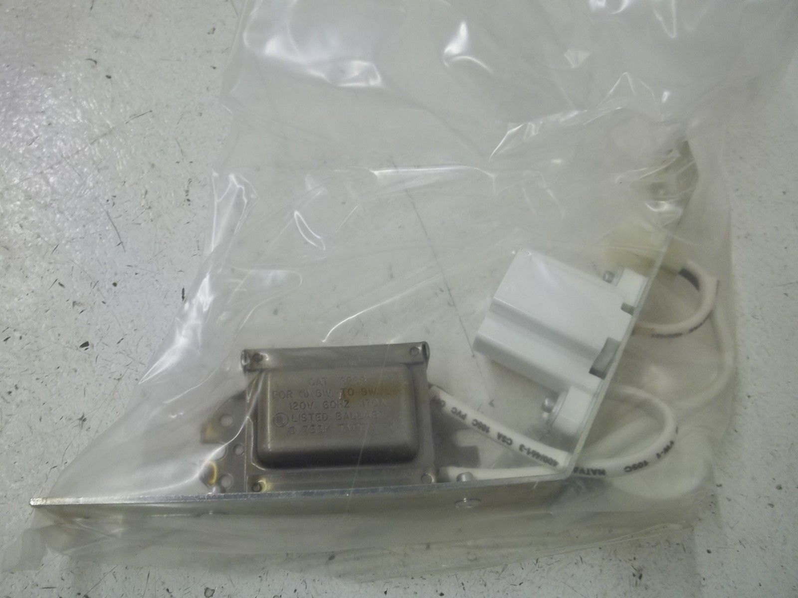 SYLVANIA 29090 TWIN TUBE  EXIT LIGHT CONVERSION KIT EX120/9TT/MED NSMP