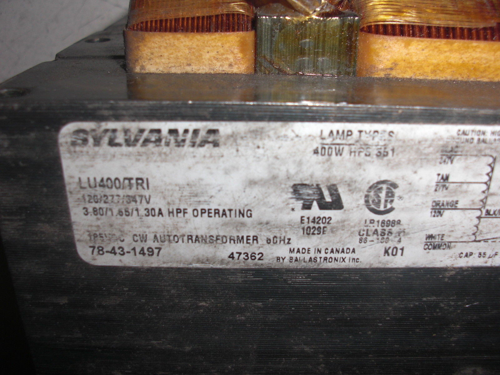SYLVANIA LU400/ TRI UNMP