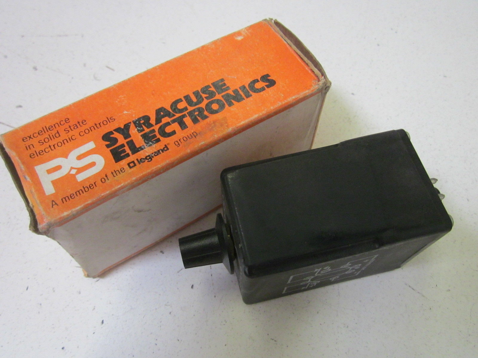 SYRANCUSE ELECTRICS TR1D-00305 NSMP