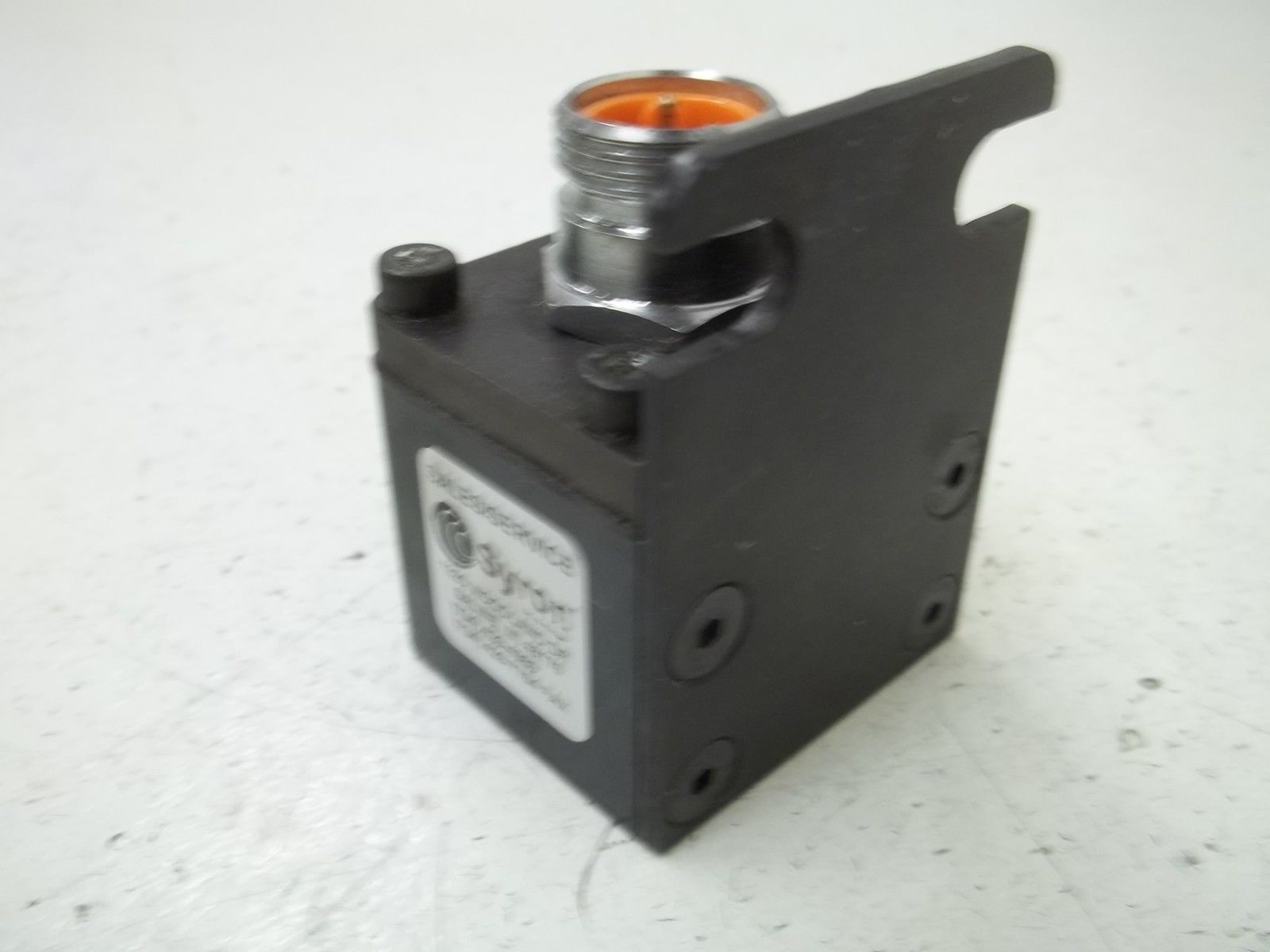 SYRON SBQ26054 BAR SENSOR STEEL FACE UNMP