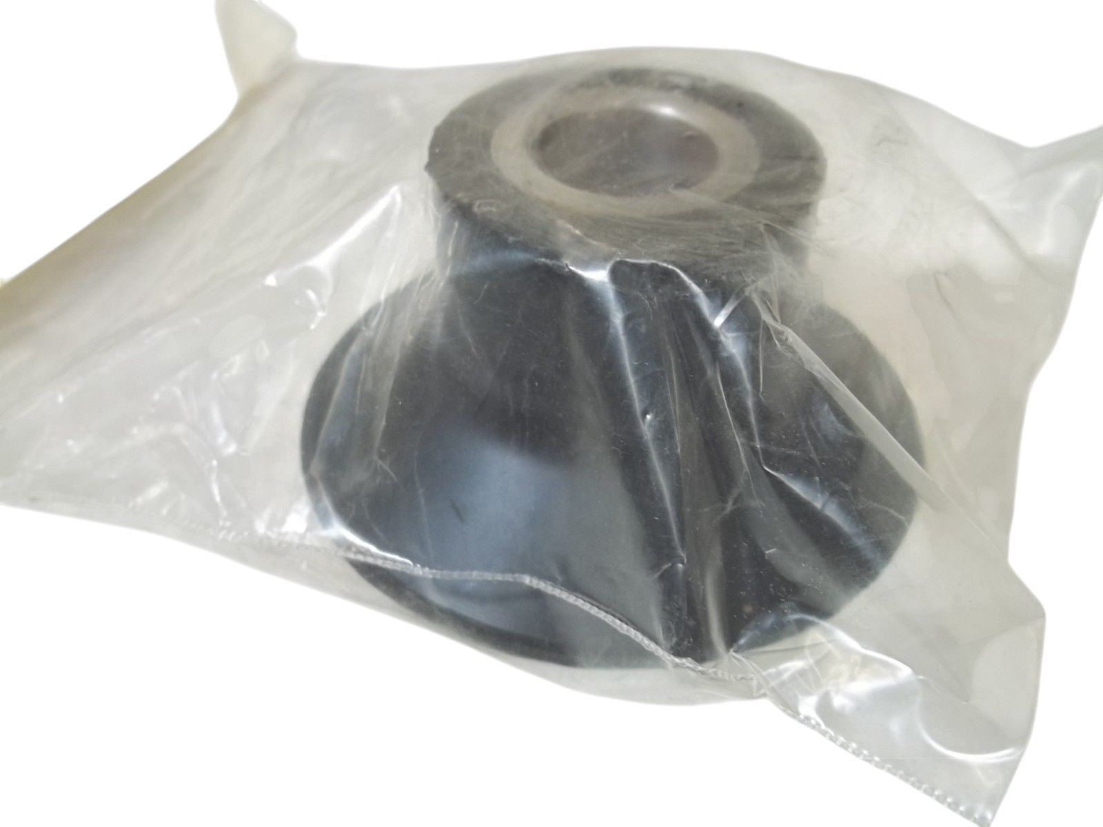 TCS-75-I CUP, VACUUM, RUBBER NSNP