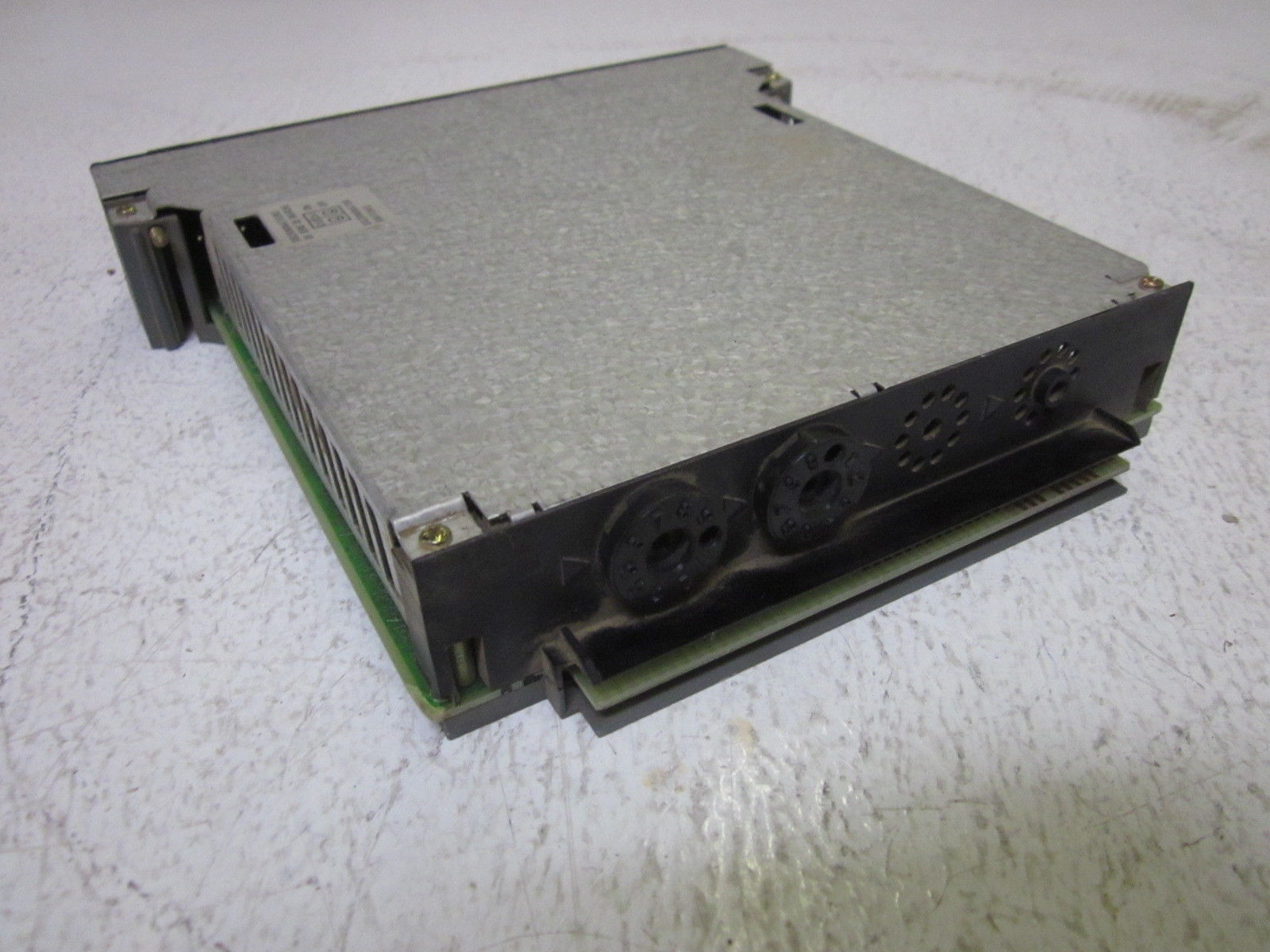 TELEMECANIQUE AXT200 COUNTER MODULE TSXAXT200  UNMP
