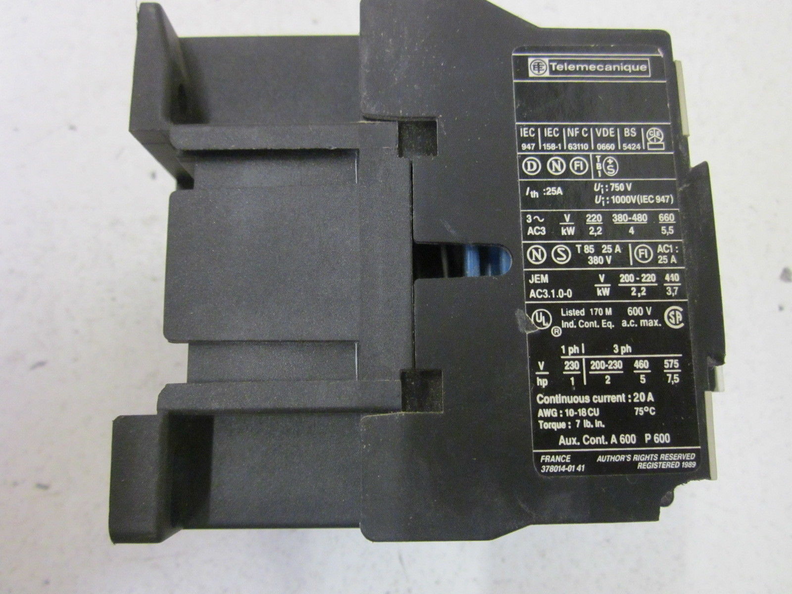 TELEMECANIQUE D0910 120V UNMP