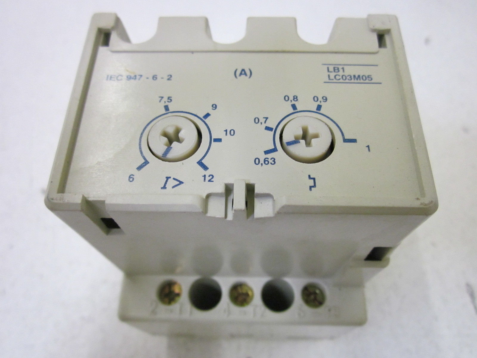 TELEMECANIQUE LB1LC03M05 NSNP