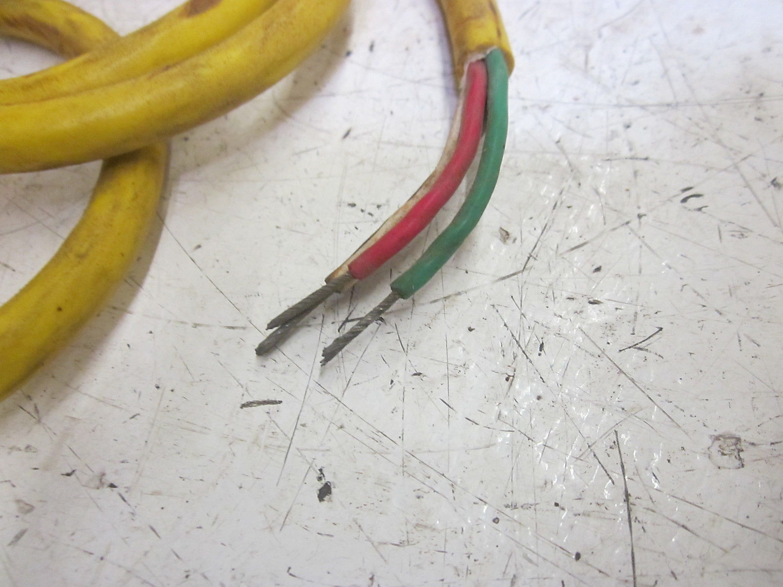 TELEMECANIQUE MS01S01-00 R.B. DENSION MINI-SWITCH 125/250VAC UNMP