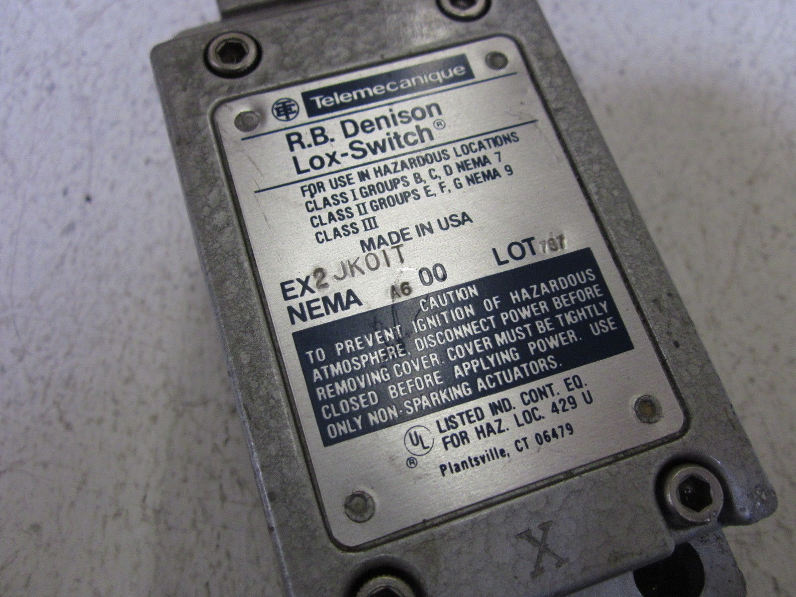 TELEMECANIQUE EX2JK01T SWITCH  UNMP