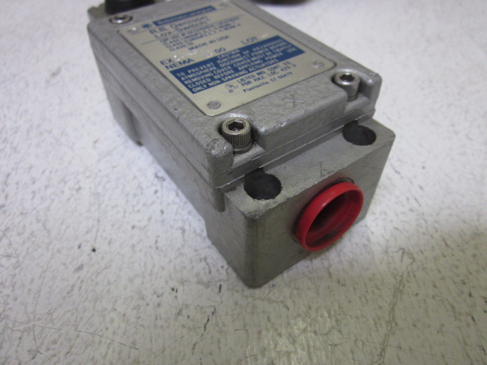 TELEMECANIQUE EX2JK01T SWITCH  UNMP