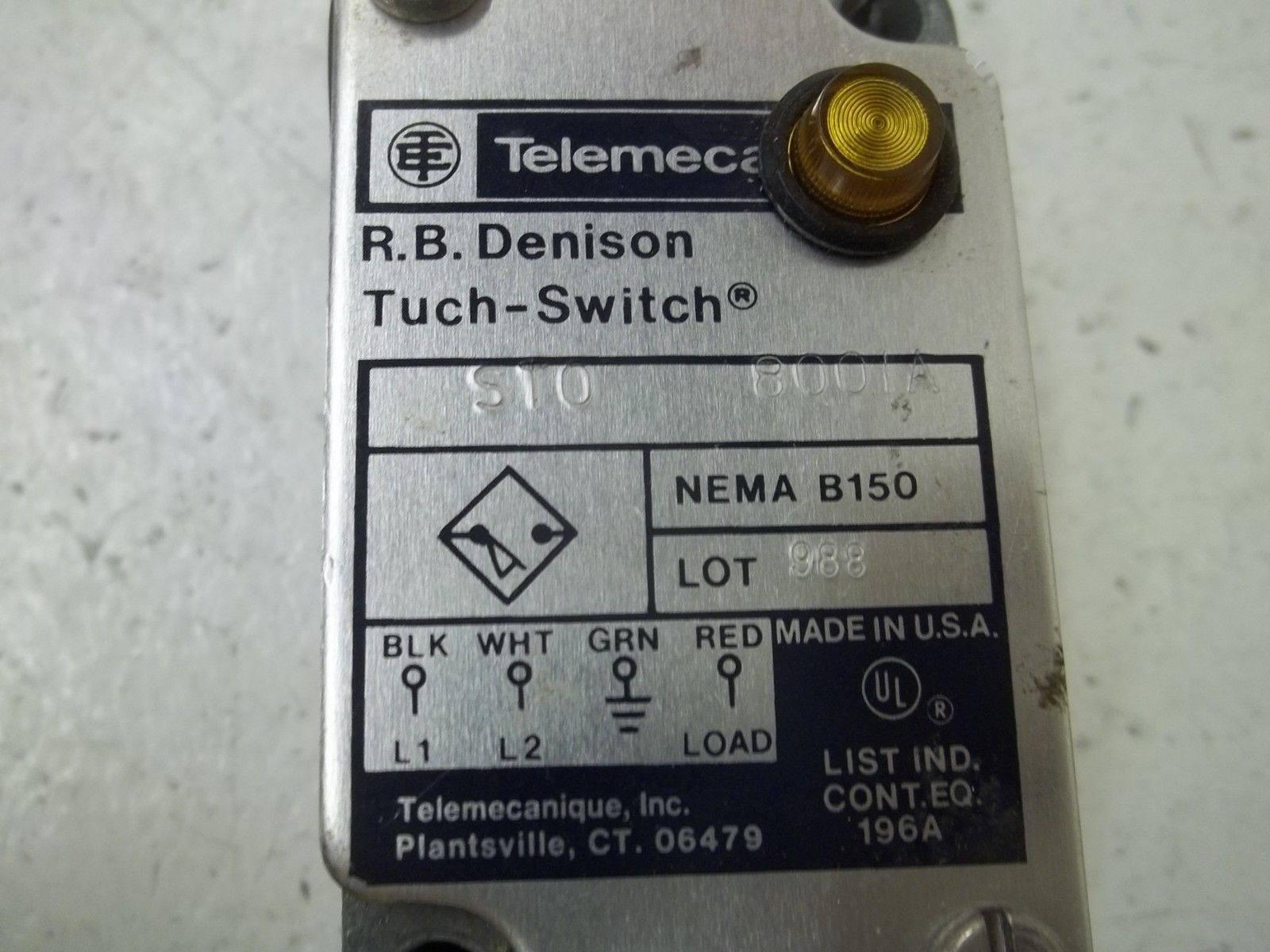 TELEMECANIQUE STO 8001A LIMIT SWITCH *USED*