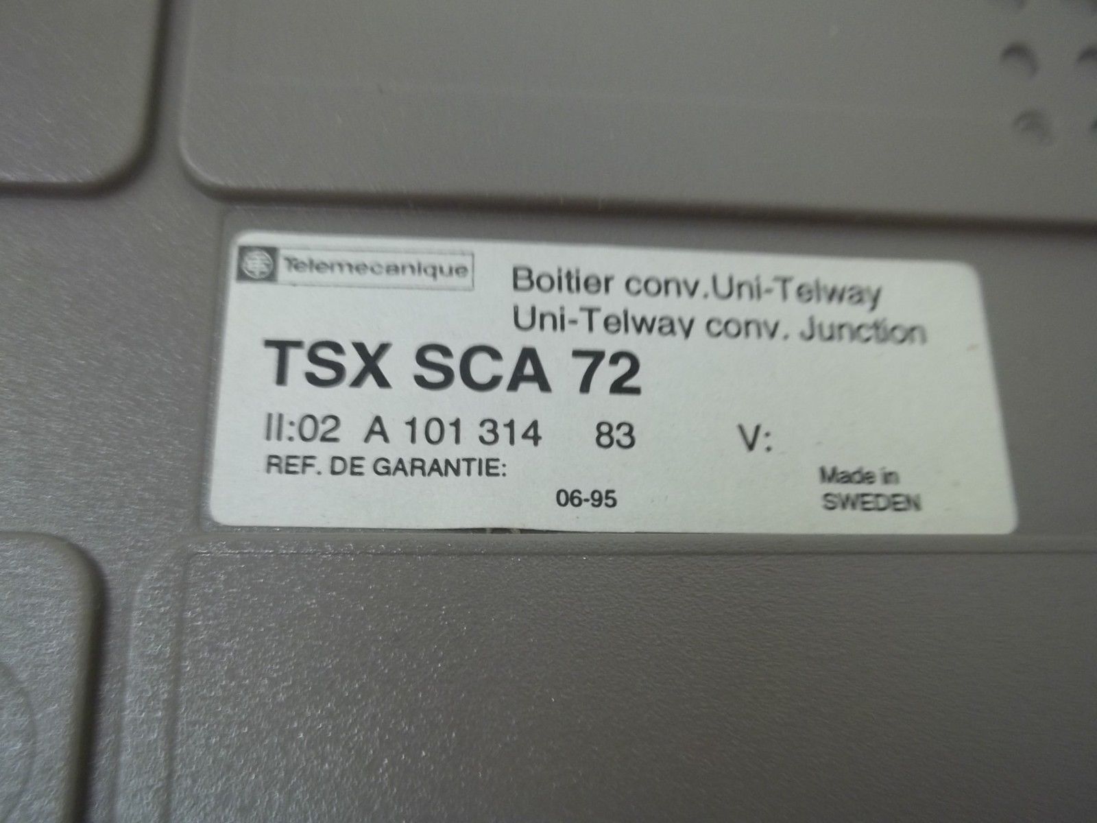TELEMECANIQUE TSXSCA72 UNI-TELWAY CONV. JUNCTION UNMP