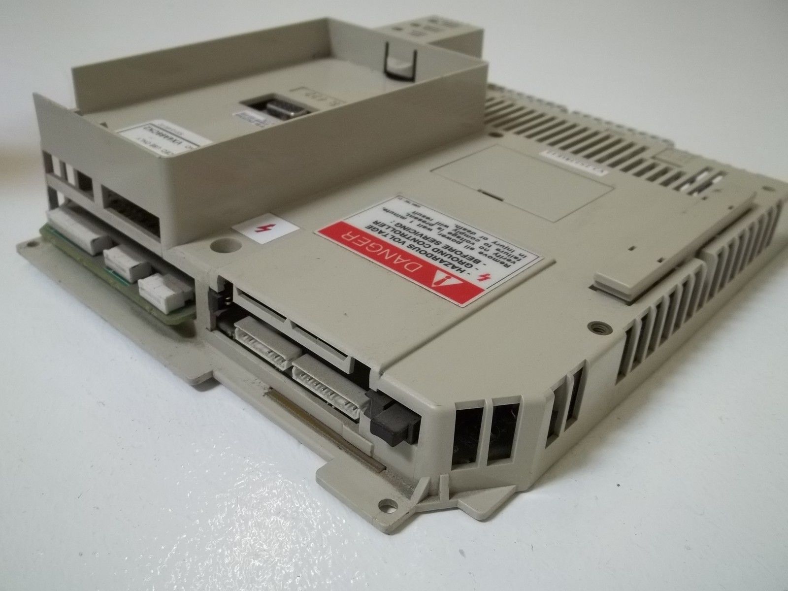 TELEMECANIQUE VS4A661S238 CONTROL BASKET UNMP