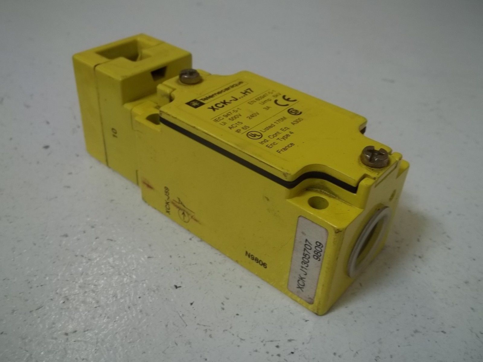 TELEMECANIQUE XCK-J59H7 LIMIT SWITCH UNMP