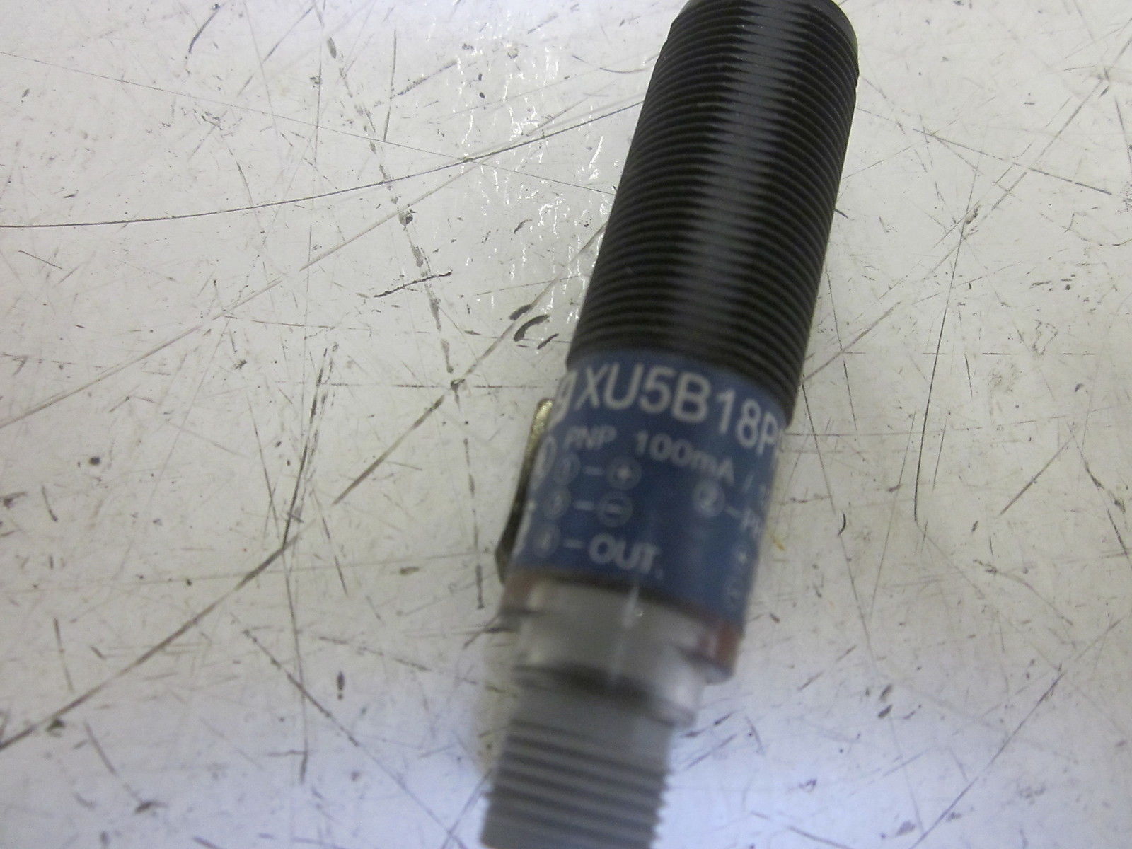 TELEMECANIQUE XU5B18PP340D PHOTOELECTRIC SENSOR 12-24V UNMP