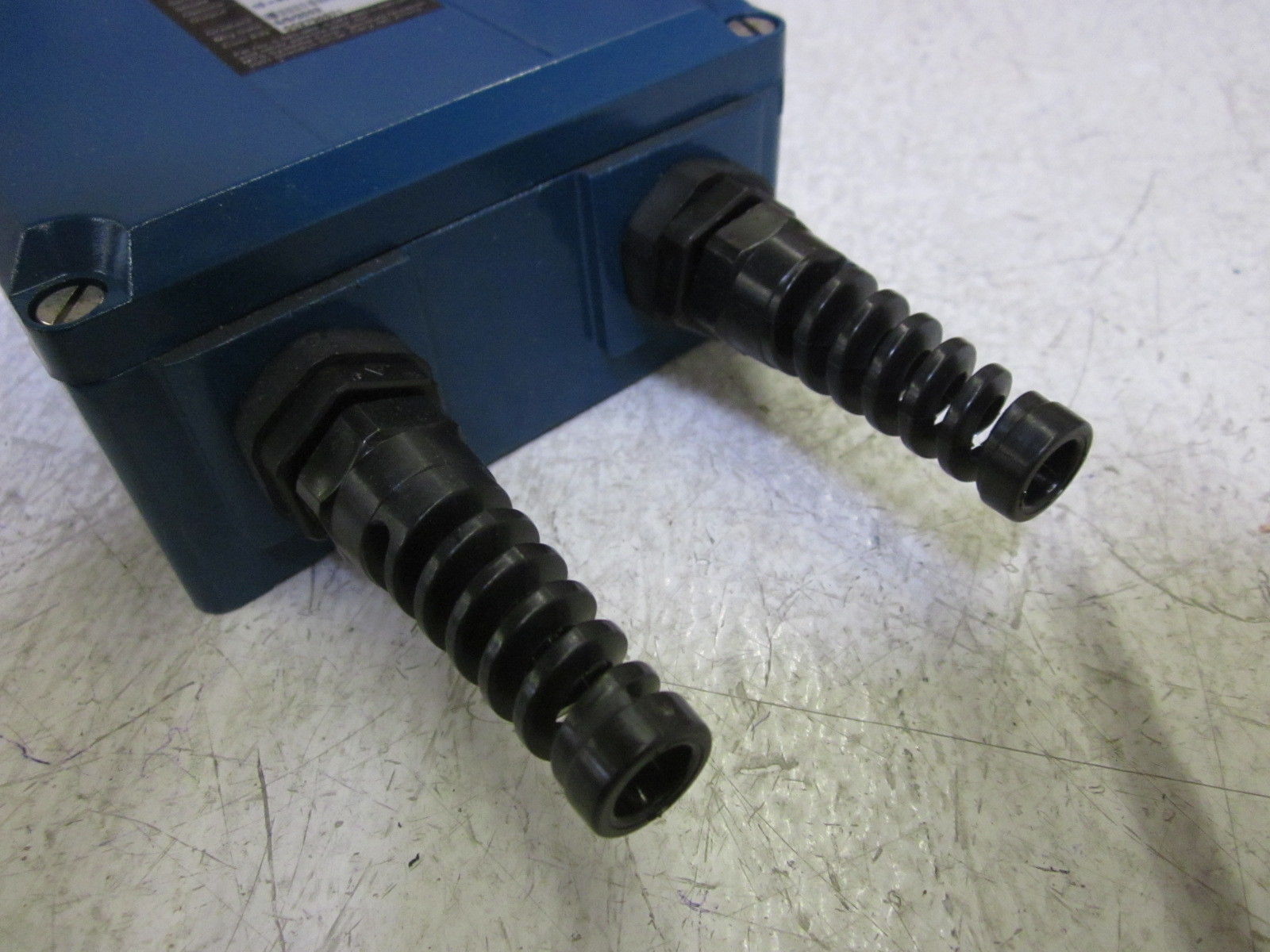 MTS TEMPOSONICS 312000000RBU012 LTD POSITION SENSING SYSTEMS 10-0V NSNP