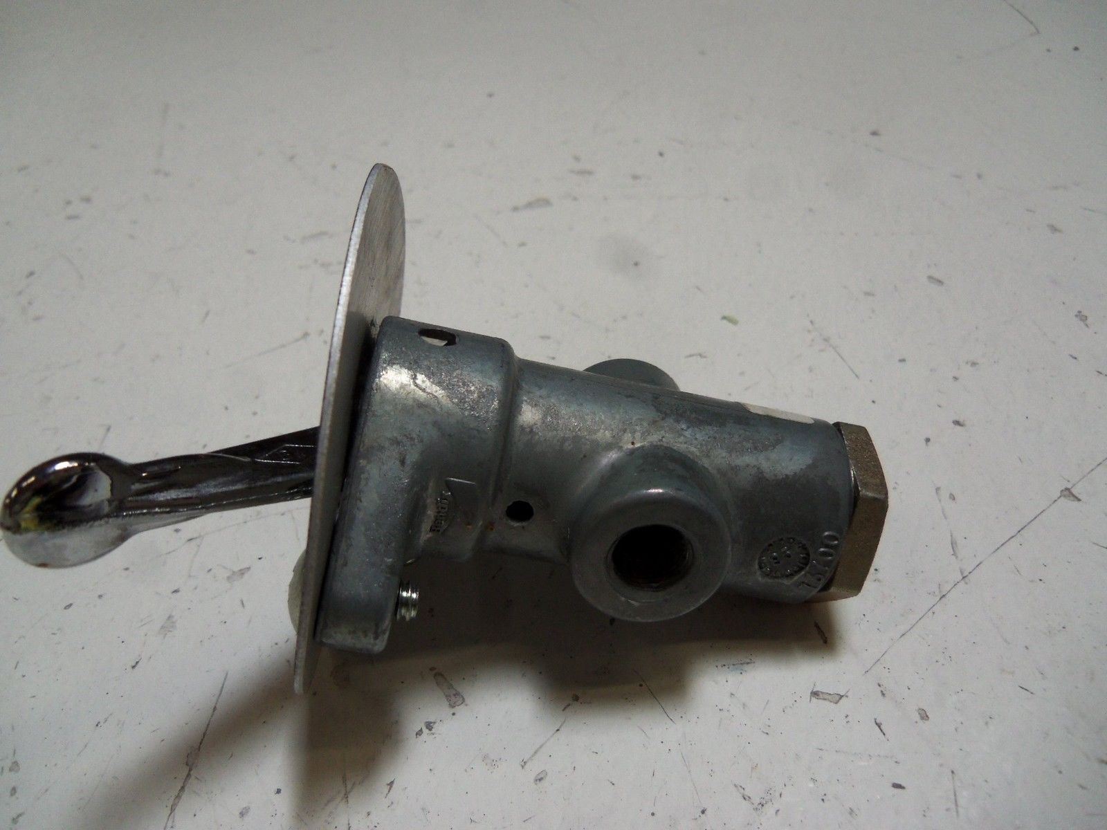 TEREX 2402041 VALVE CONTROL NSMP