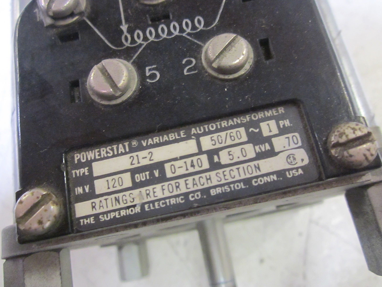 THE SUPERIOR ELECTRIC 21-2 POERSTAT VARIABLE AUTO-TRANSFORMER 120VUNMP