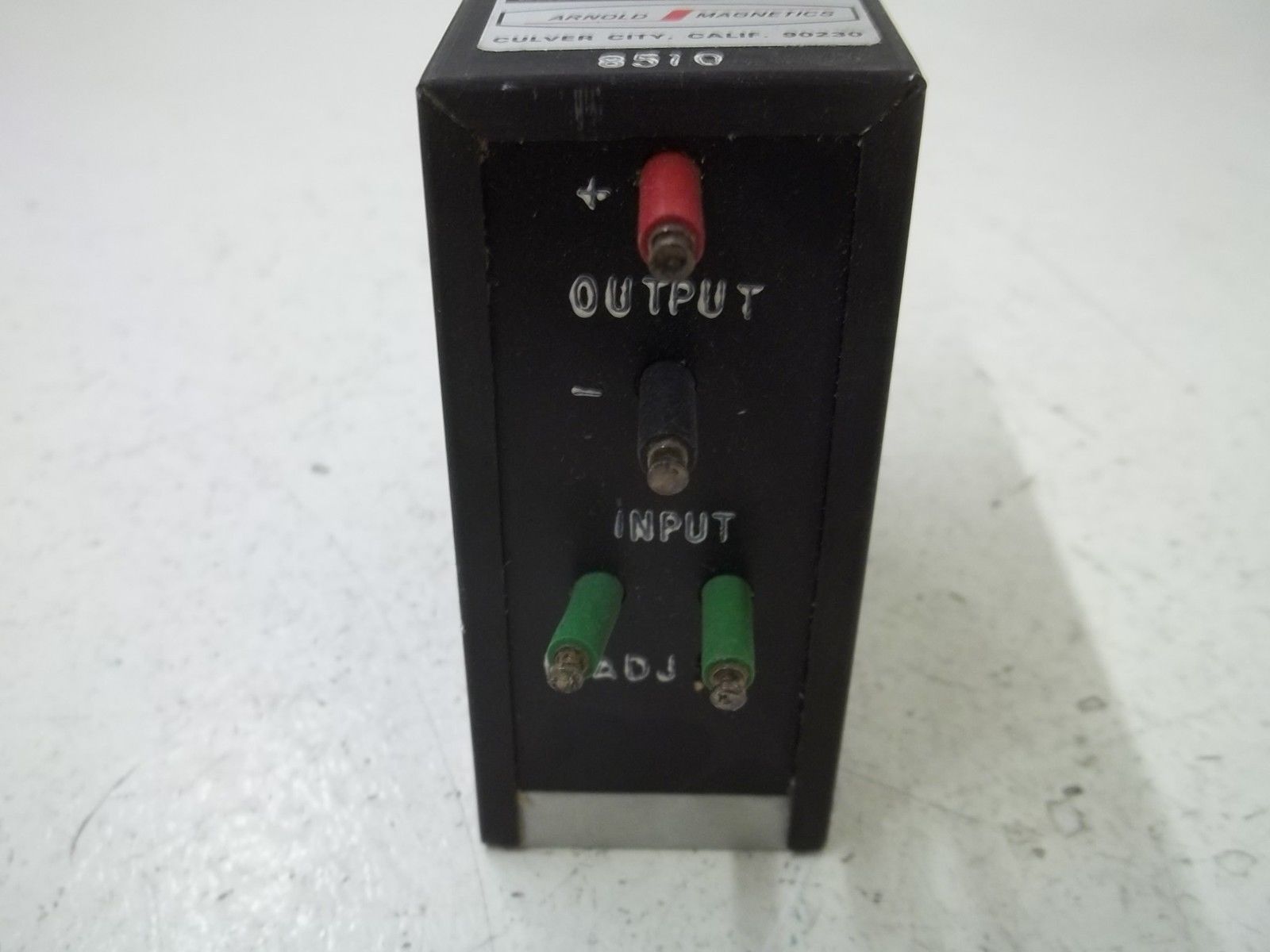 THIN-VERTER PHU-200 REGULATED POWER SUPPLIES UNMP