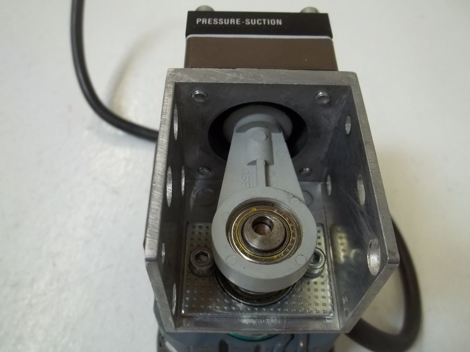 THOMAS 29016301 *USED*