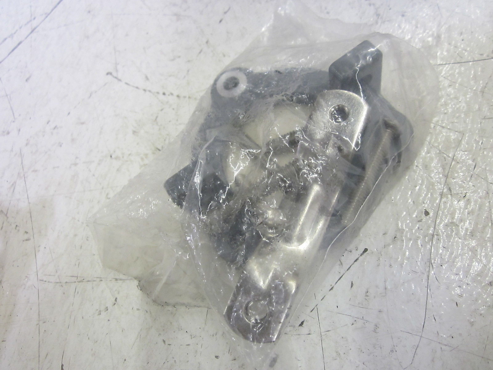 THOMAS & BETTS JPS1023H PLUG 100A 250V/600VAC NSMP